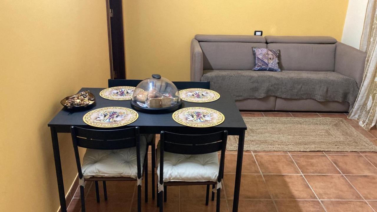 Case Vacanza E Camere In Villa Isabella Con Parcheggio Custodito E Wifi Джоя-дель-Колле Экстерьер фото