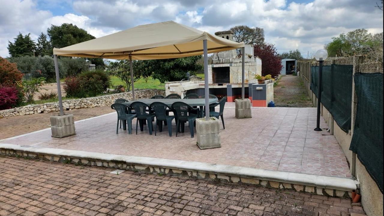 Case Vacanza E Camere In Villa Isabella Con Parcheggio Custodito E Wifi Джоя-дель-Колле Экстерьер фото